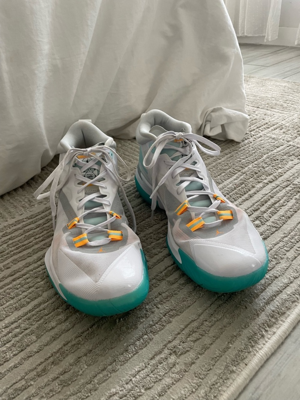 Air Jordan Zion 1 PF 'White Dynamic Turquoise' - Picture 6 of 12